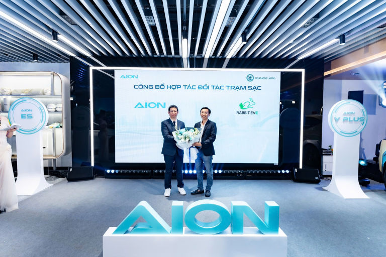 AION VÀ RABBIT EVC KÝ KẾT HỢP TÁC PHÁT TRIỂN HỆ THỐNG SẠC NHANH XE ĐIỆN TẠI VIỆT NAM