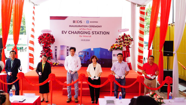 RABBIT EVC THAM DỰ LỄ KHÁNH THÀNH TRẠM SẠC TÍCH HỢP HỆ THỐNG BESS  CHO XE ĐẦU KÉO ĐIỆN MAERSK